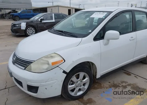 2009 Nissan Versa 1.8Sl z USA, uszkodzony, nr VIN 3N1BC13E19L412413